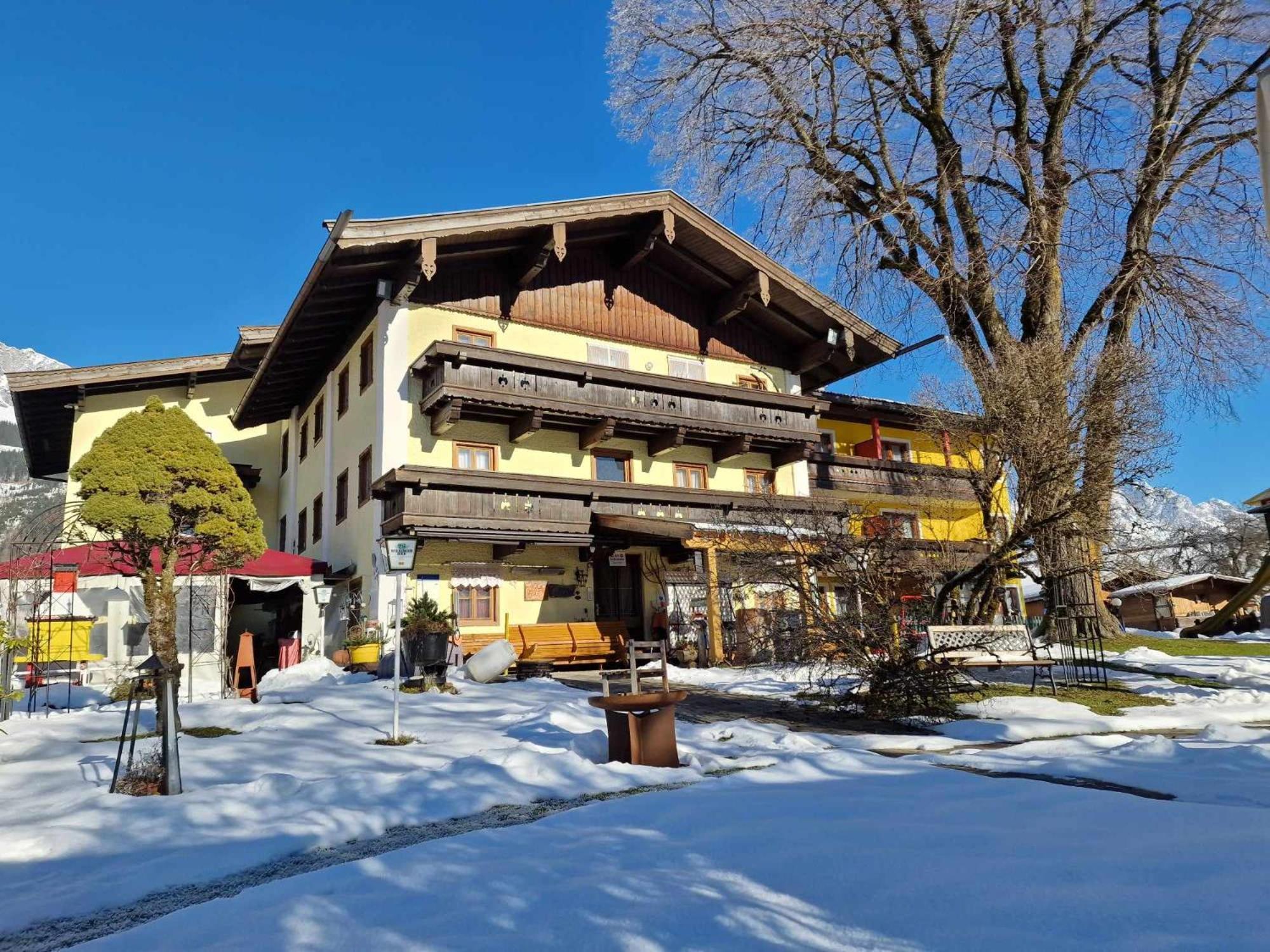 Ferienhotel Lindenhof Leogang Esterno foto
