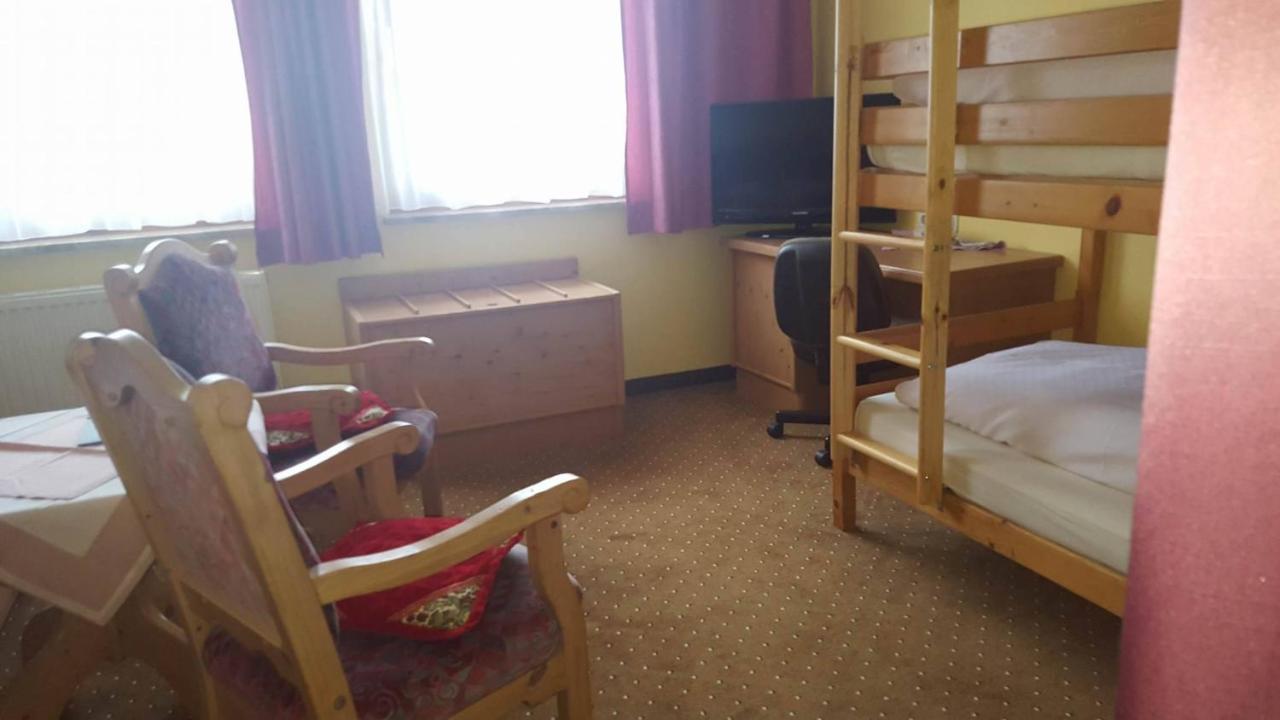 Ferienhotel Lindenhof Leogang Esterno foto