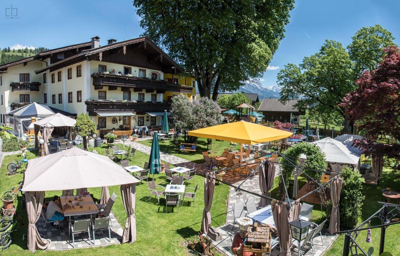 Ferienhotel Lindenhof Leogang Esterno foto